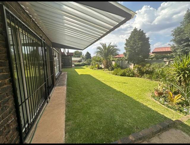 4 BEDROOM HOUSE FOR SALE IN VISAGIE PARK